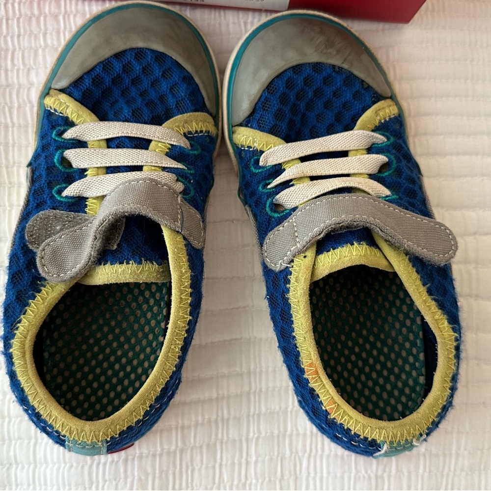 See Kai Run Saylor Blue and Gray Sneakers with Quilted Mesh
